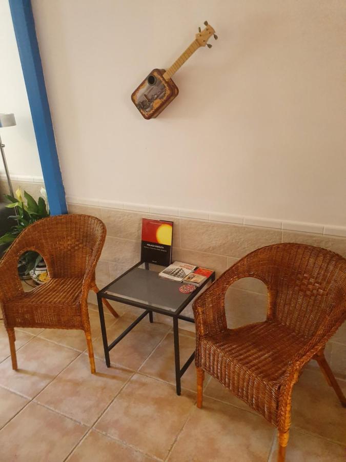 Private Townhouse With Roof Terrace Close To The Beach Málaga Eksteriør billede