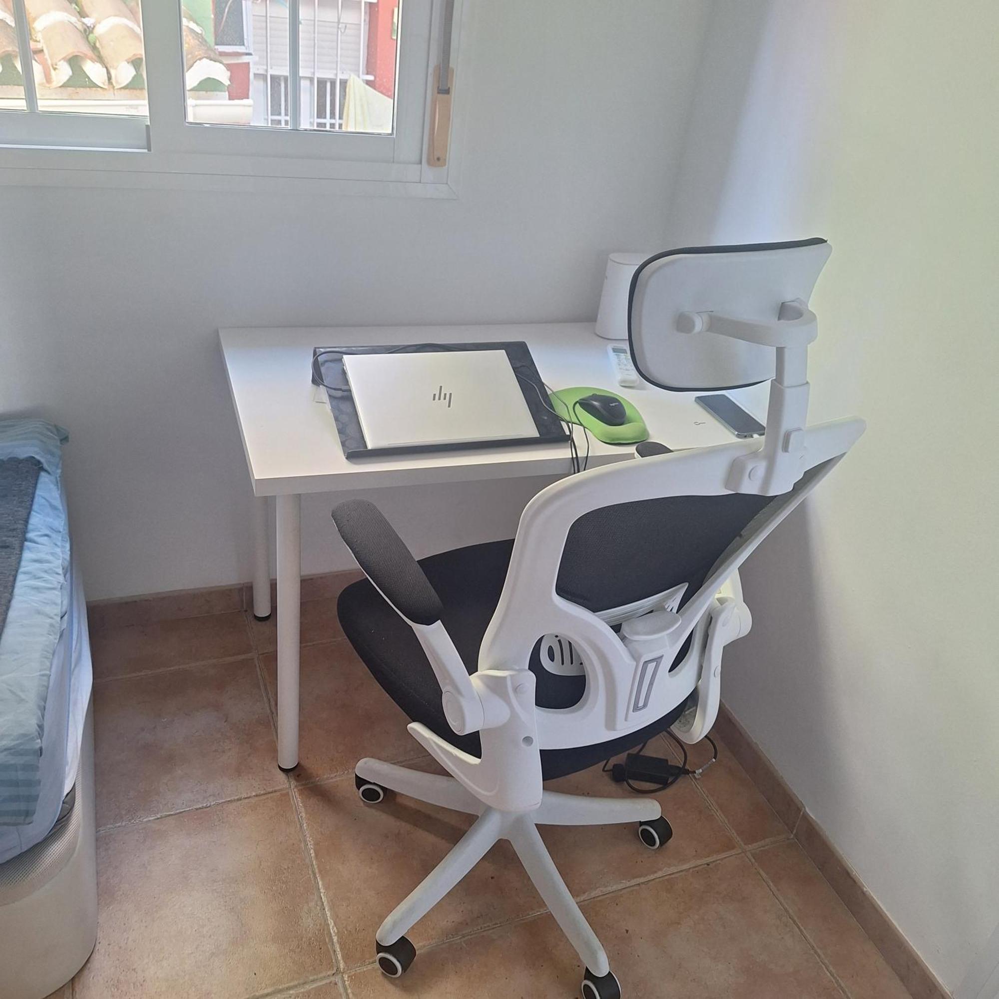 Private Townhouse With Roof Terrace Close To The Beach Málaga Eksteriør billede