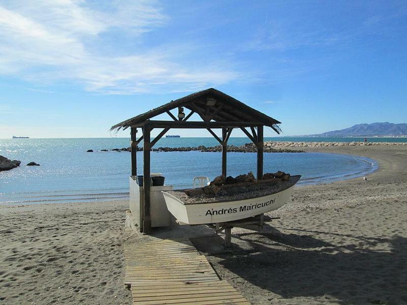 Private Townhouse With Roof Terrace Close To The Beach Málaga Eksteriør billede